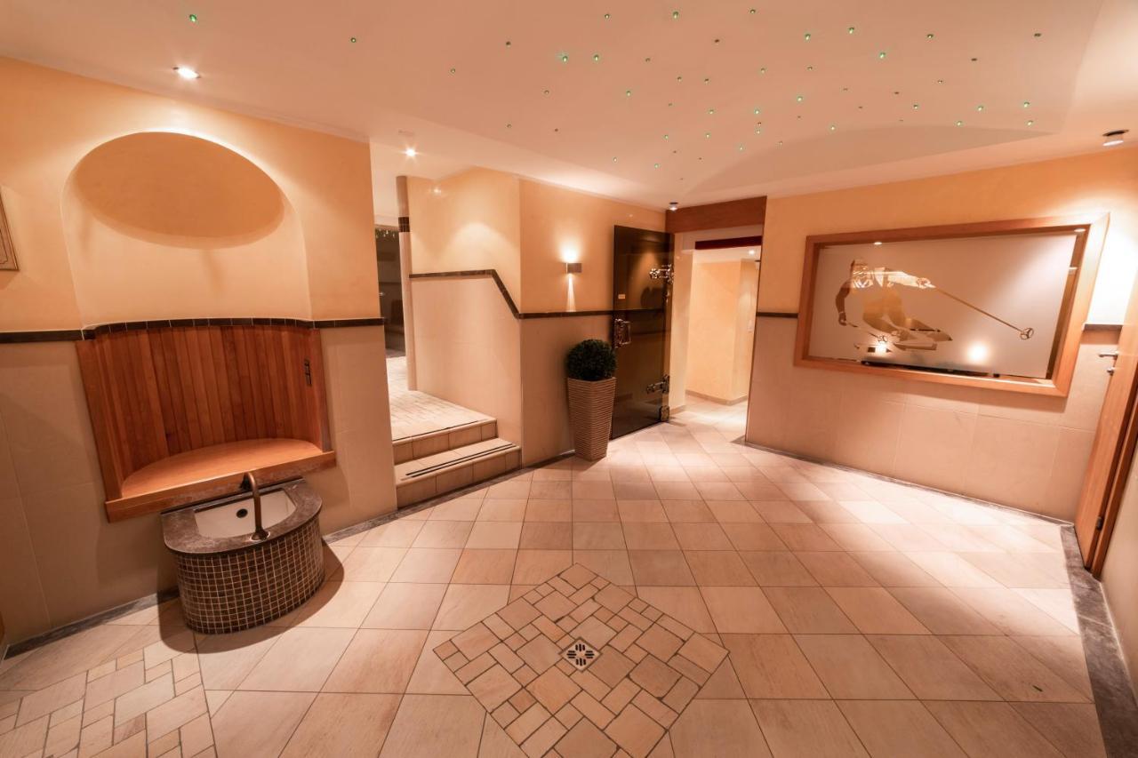 Hotel Ulli Zuers Luaran gambar