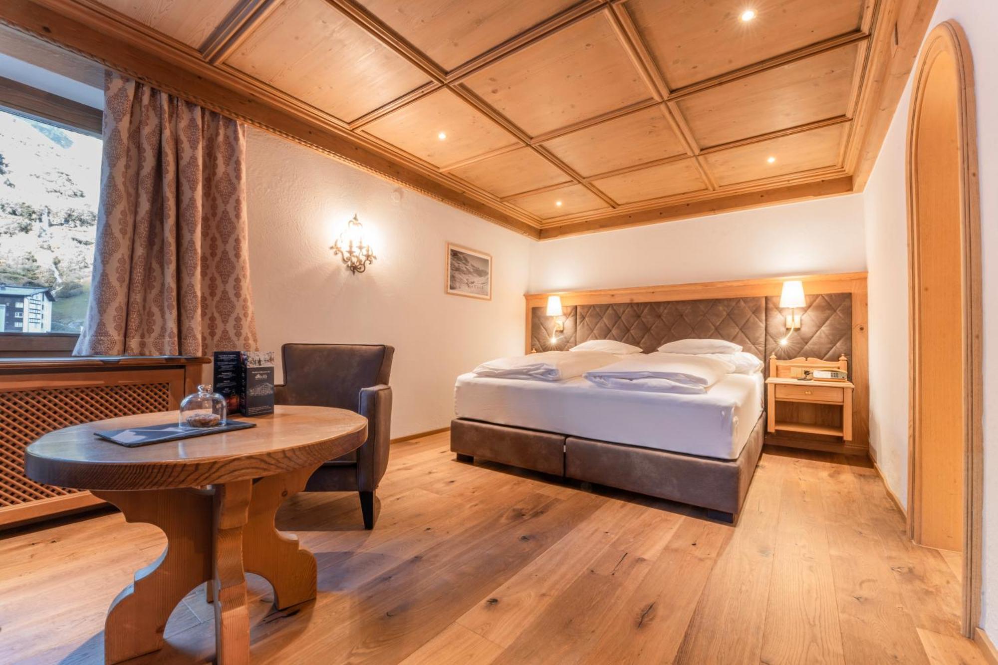 Hotel Ulli Zuers Luaran gambar
